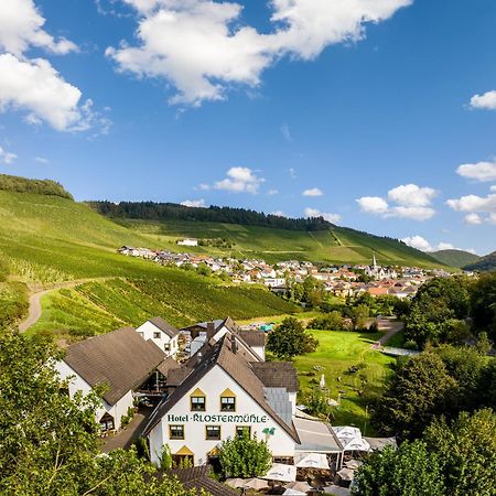 Weinhotel Restaurant Klostermuehle Ockfen Buitenkant foto